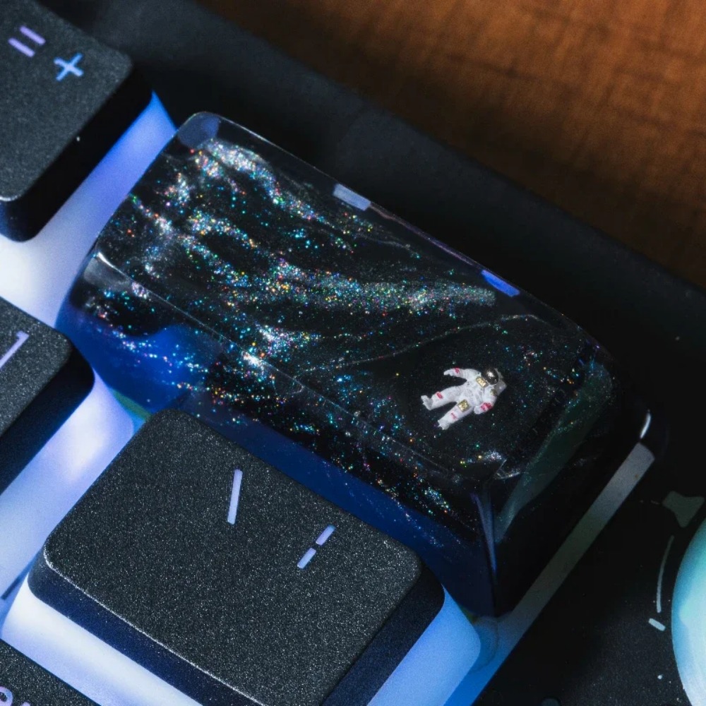 Artisan Keycap astronot topi k - Gaming Accessories Korea ulasan dan harga
